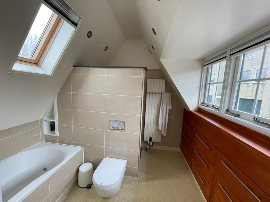 Fisherman'S Cottage - Surf Retreat Wijk Aan Zee Buitenkant foto
